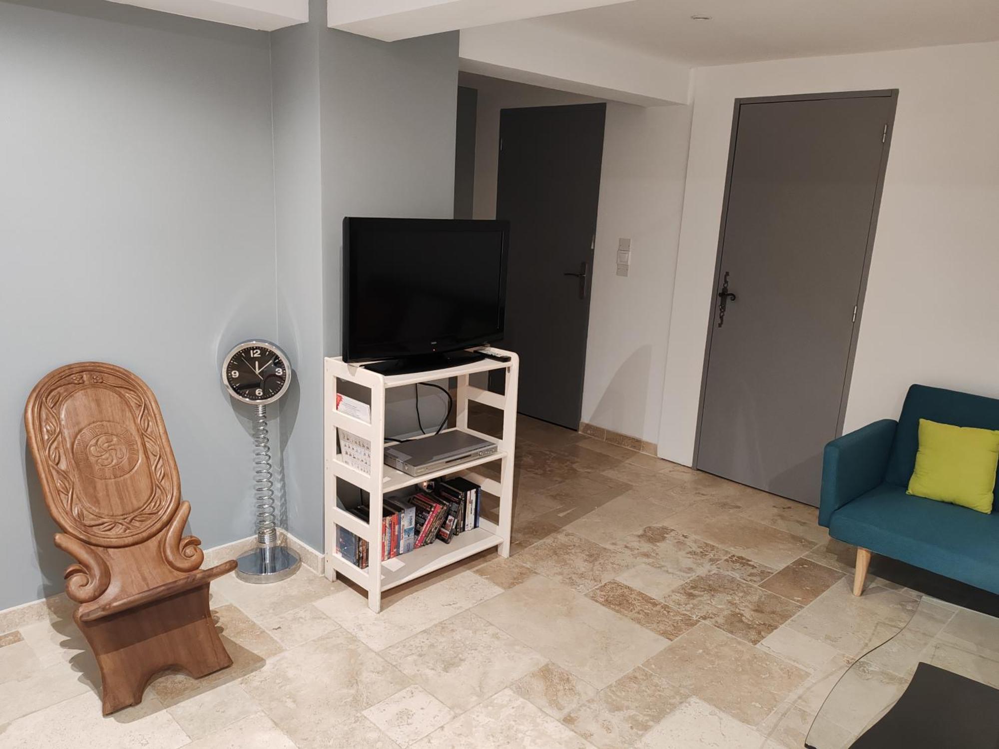 Appartement T3 Neuf Proche Centre Ville, Clim Et Parking Et Centrale Edf Valence  エクステリア 写真