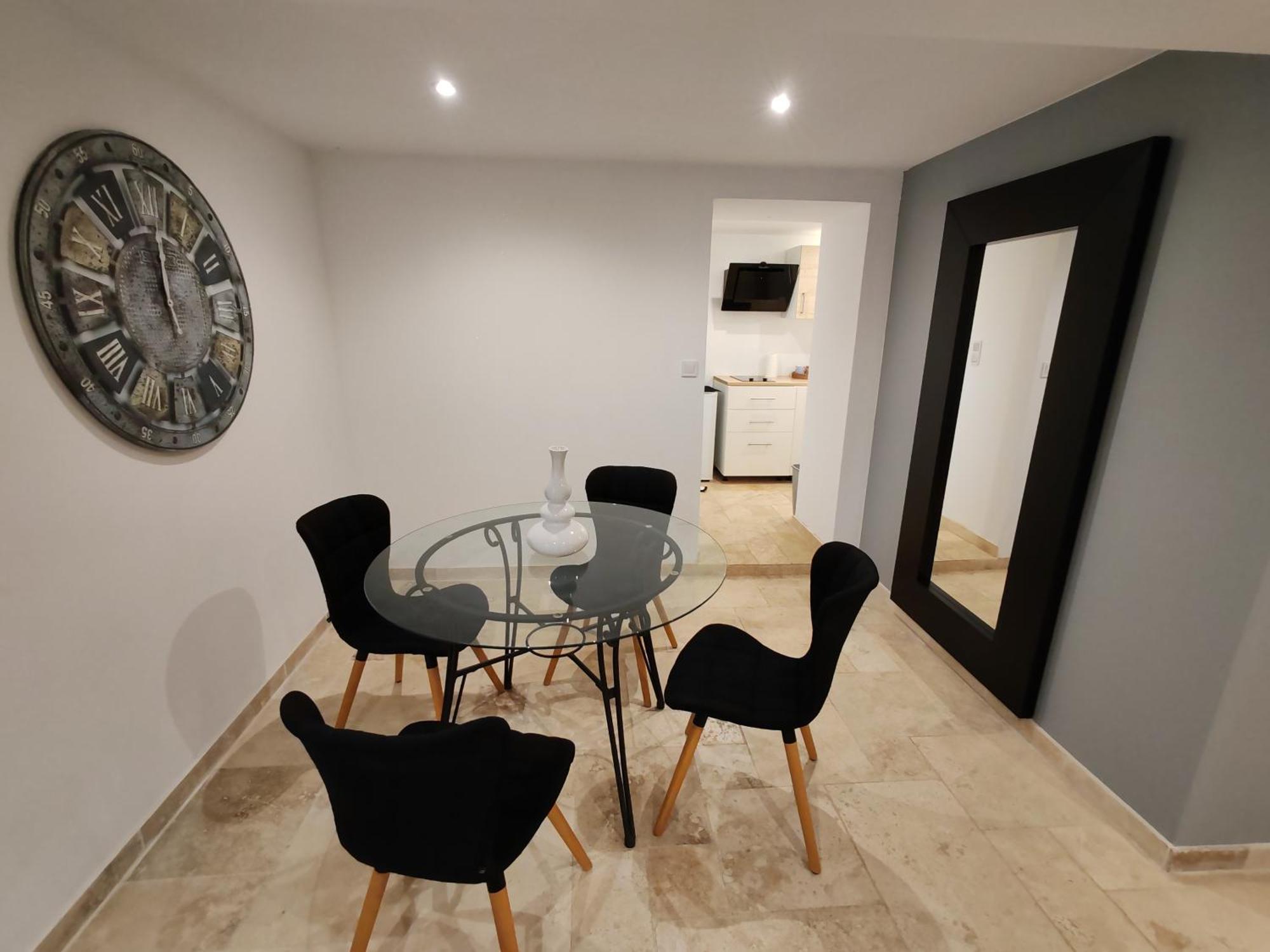 Appartement T3 Neuf Proche Centre Ville, Clim Et Parking Et Centrale Edf Valence  エクステリア 写真