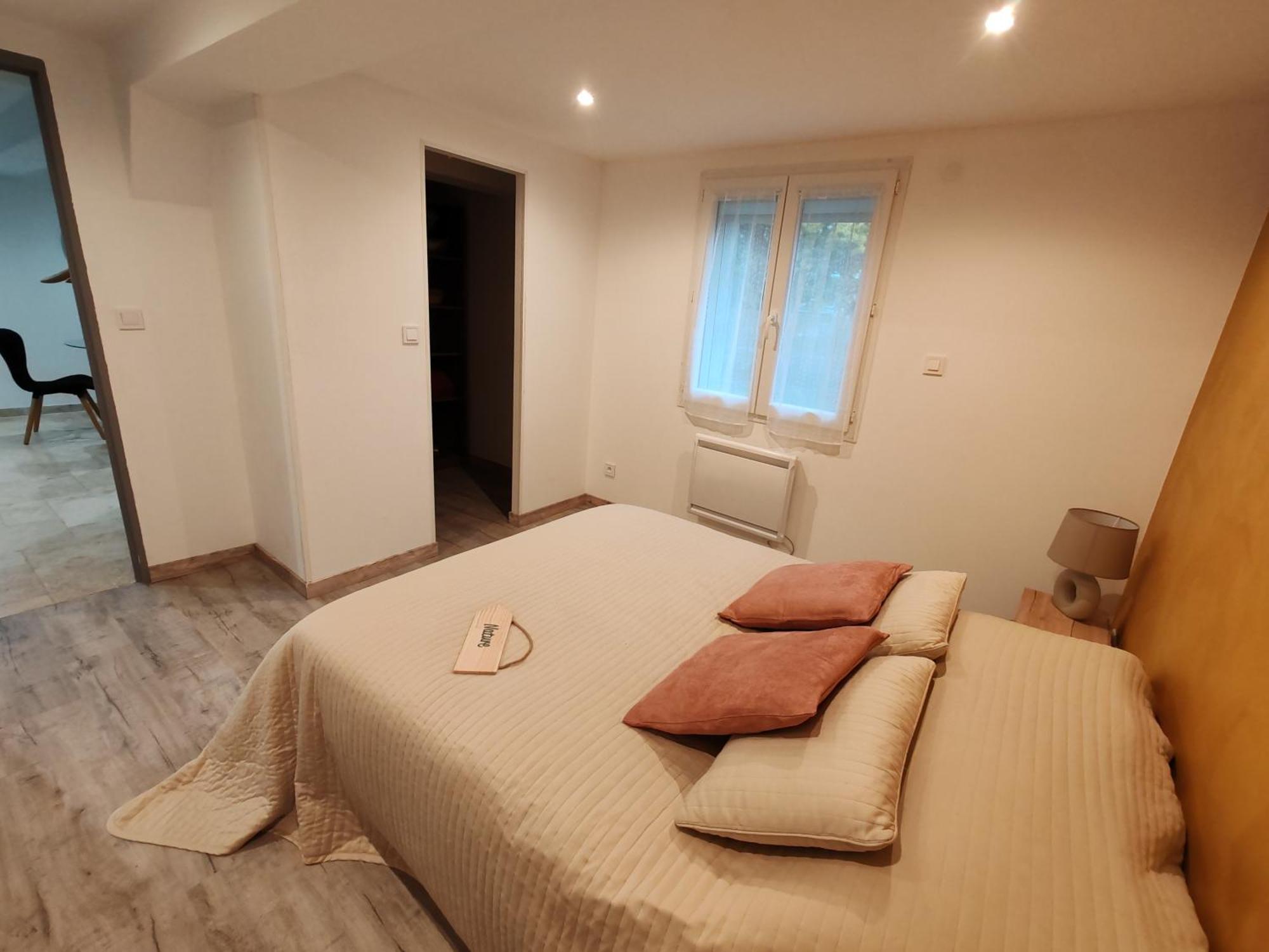 Appartement T3 Neuf Proche Centre Ville, Clim Et Parking Et Centrale Edf Valence  エクステリア 写真