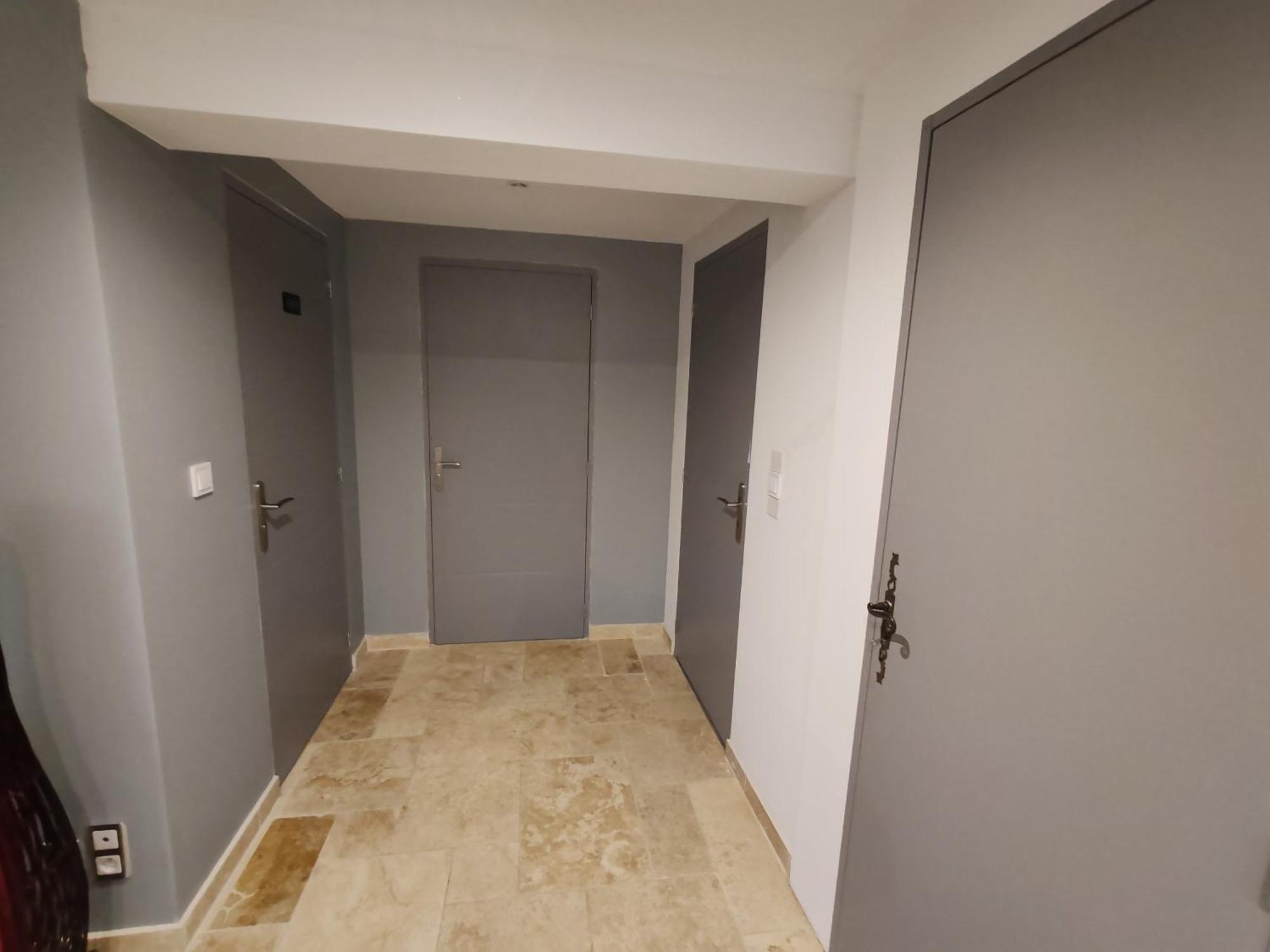 Appartement T3 Neuf Proche Centre Ville, Clim Et Parking Et Centrale Edf Valence  エクステリア 写真